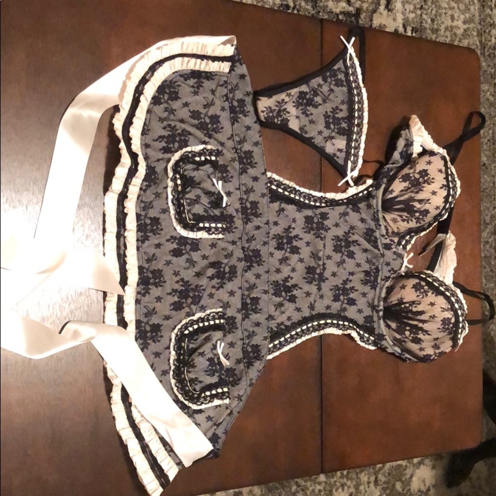 Victoria’s Secret NWOT